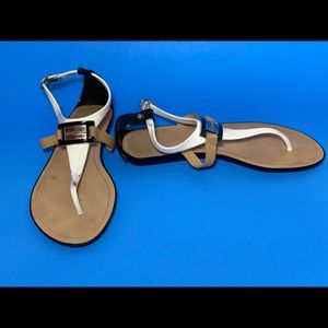 BCBGENERATION Calanthan flats sandals